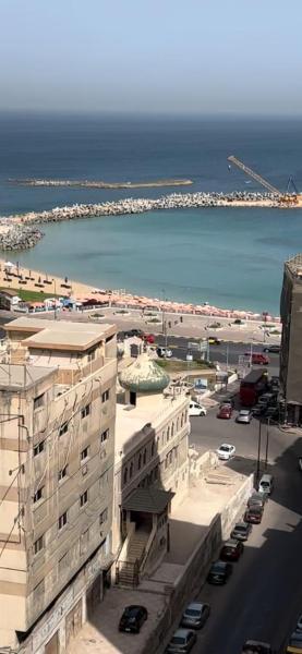 شقة للايجار اليومى فى اميز موقع على كورنيش الاسكندرية فى منطقة سيدى بشر Apartment for daily rent in an excellent location on the Alexandria Corniche in the Sidi Bishr area